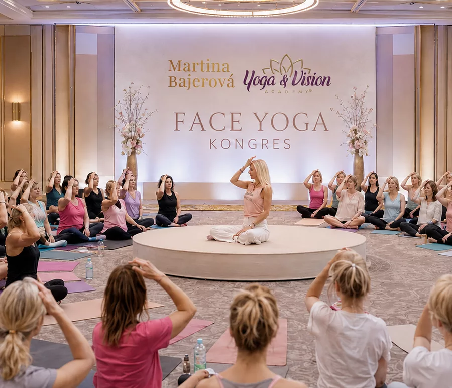 Sál plný účastnic Face Yoga Kongresu
